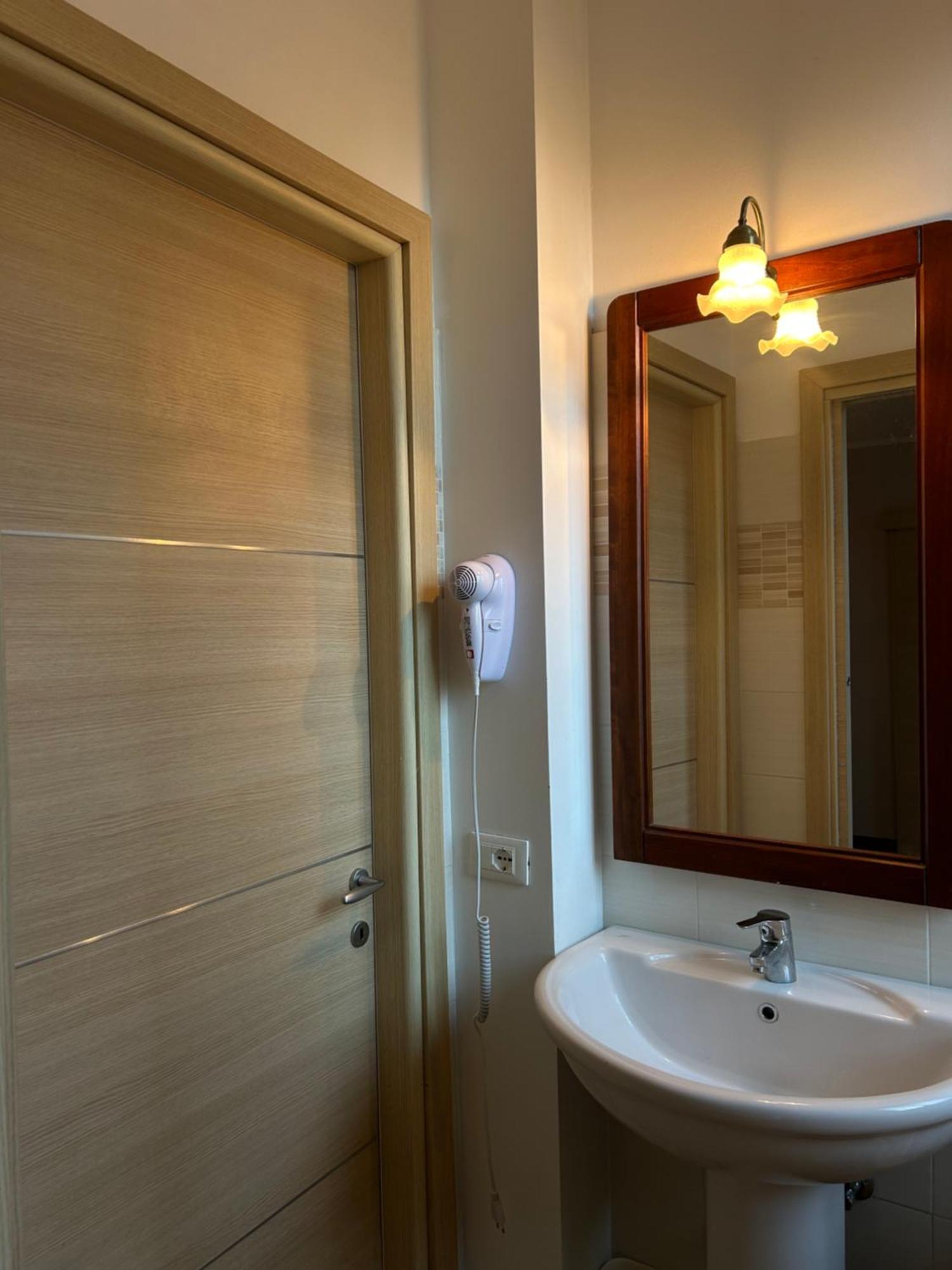 Casa Giardinetto Hotel Стреза Екстериор снимка
